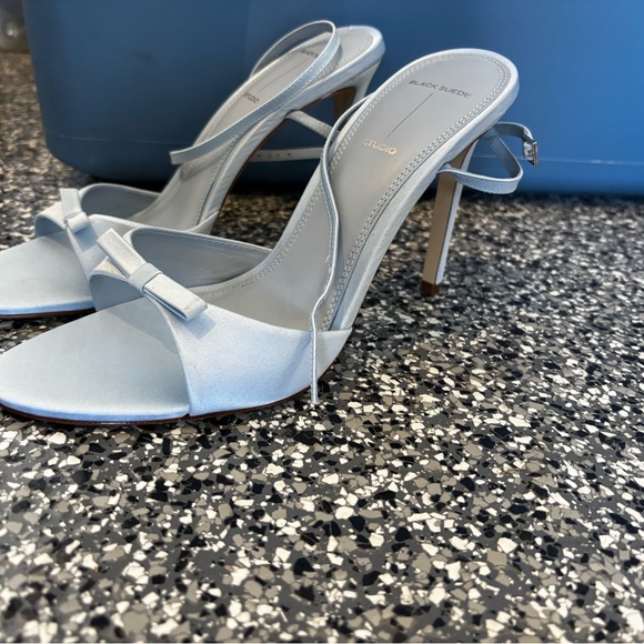 Bundle Heels - Picture 2 of 10